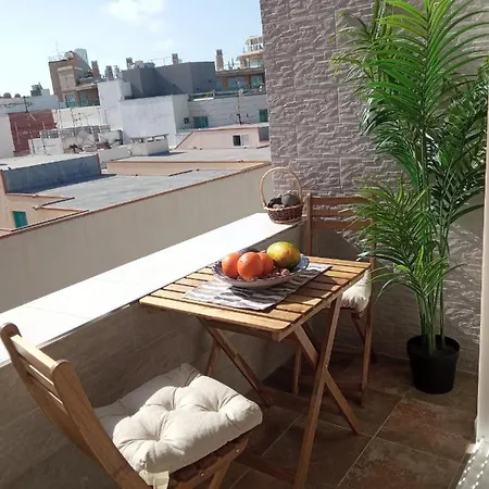 Sunshine, What Else? Las Palmas