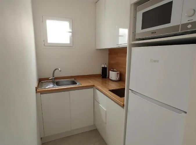 Sunshine, What Else? 大加那利岛拉斯帕尔马斯