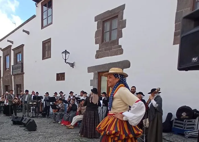 Sunshine, What Else? Las Palmas de Gran Canaria