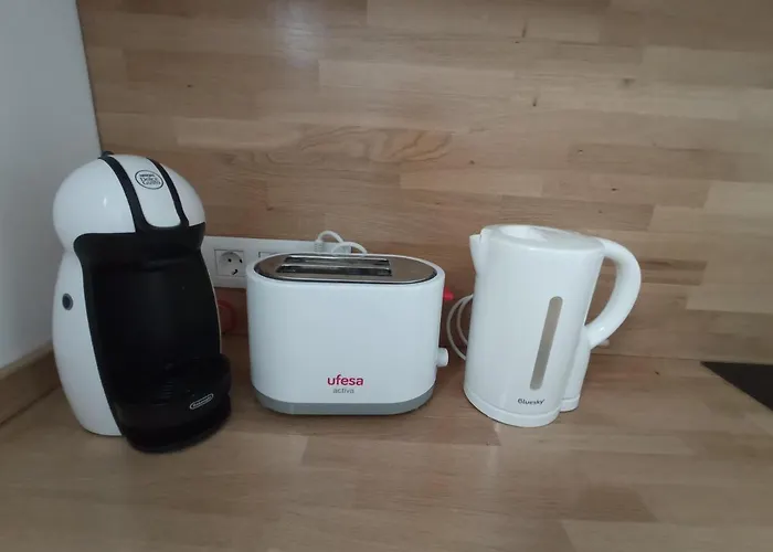 Sunshine, What Else? Daire