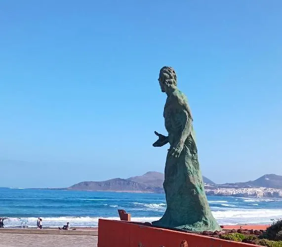 Daire Sunshine, What Else? *